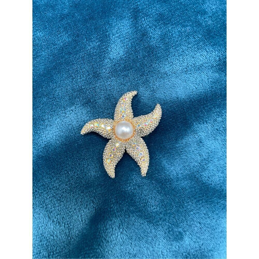 Vintage Gold Tone Starfish Brooch Pin Pearl Rhinestones 2" Fashion Jewelry - Picture 4 of 5